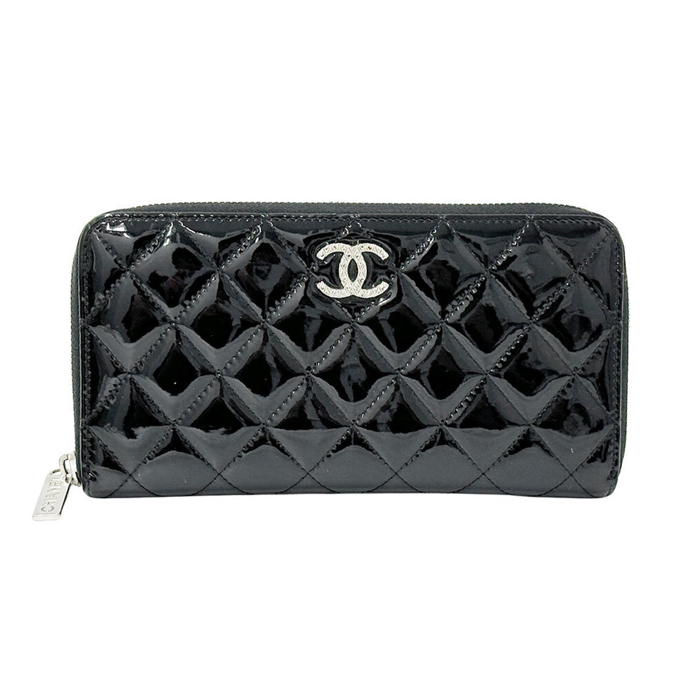 Chanel women's wallet, Brilliant Matelassé long enamel black, silver hardware...
